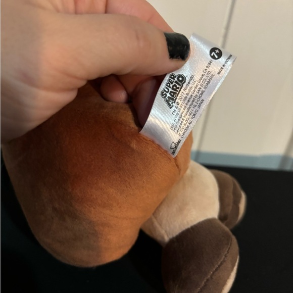 Super Mario Mocchi mocchi goomba little buddy plush - Picture 5 of 7